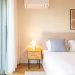 Daire Gaia Elegant With Patio By Lovelystay Porto