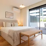 Daire Gaia Elegant With Patio By Lovelystay Porto
