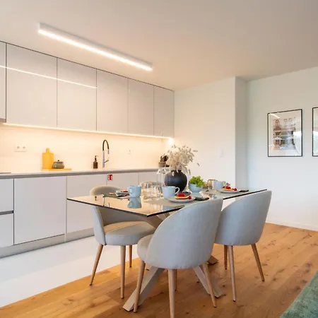 Apartman Gaia Elegant With Patio By Lovelystay Porto