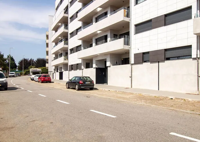 Apartamento Gaia Elegant With Patio By Lovelystay *