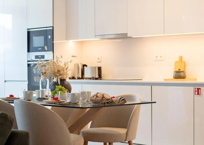 Apartamento Gaia Elegant With Patio By Lovelystay Oporto